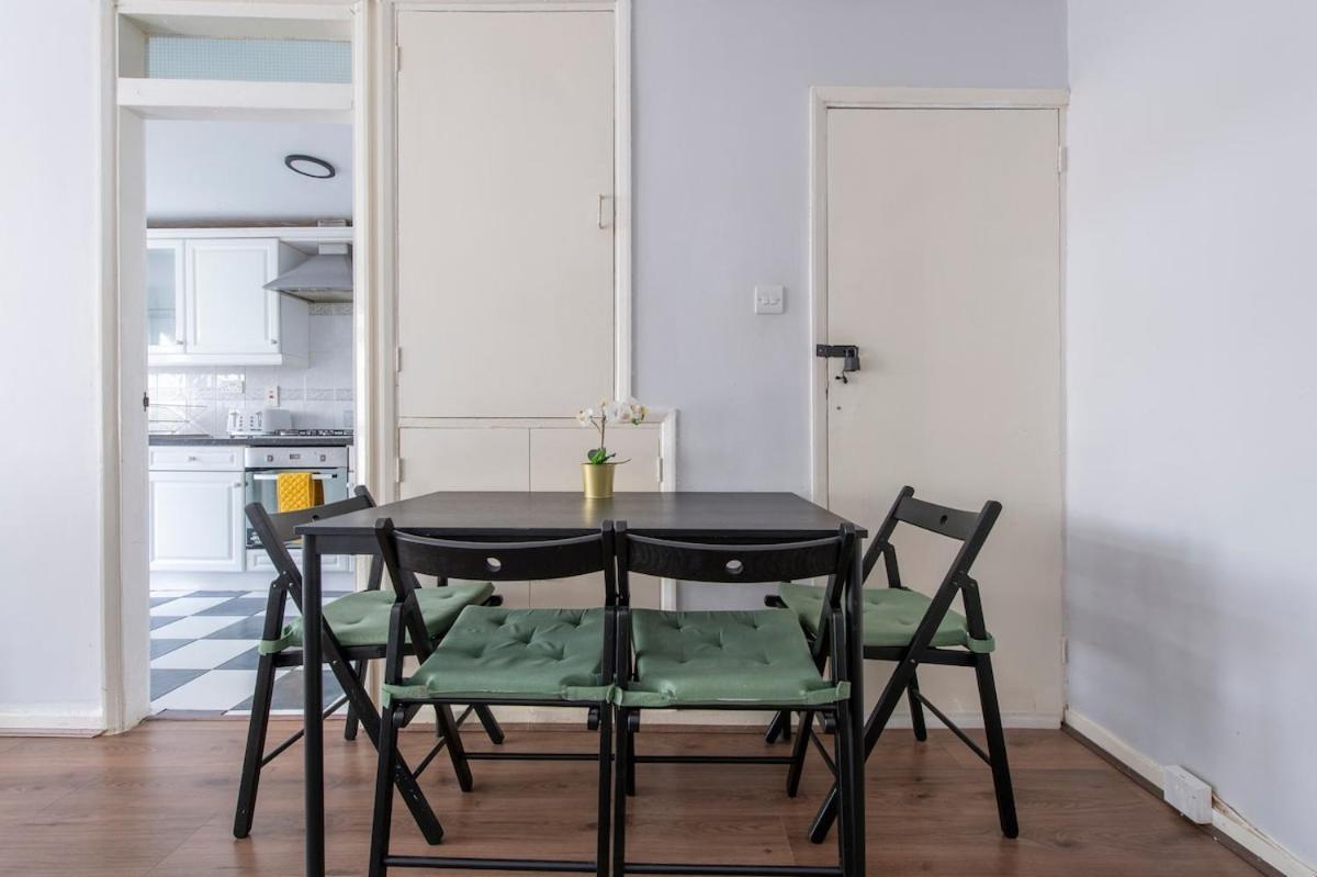 Lovely 2-Bed 20 Mins To Central London Eksteriør billede