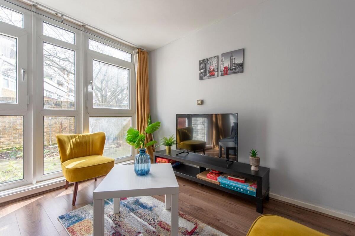 Lovely 2-Bed 20 Mins To Central London Eksteriør billede