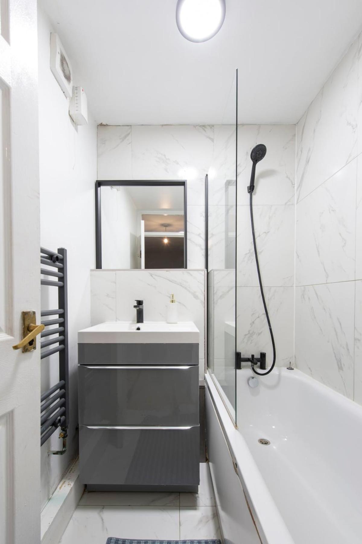 Lovely 2-Bed 20 Mins To Central London Eksteriør billede